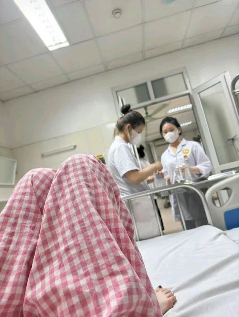 99+ ảnh nằm viện chất lượng cao sắc nét chân thực nhất · ảnh 1