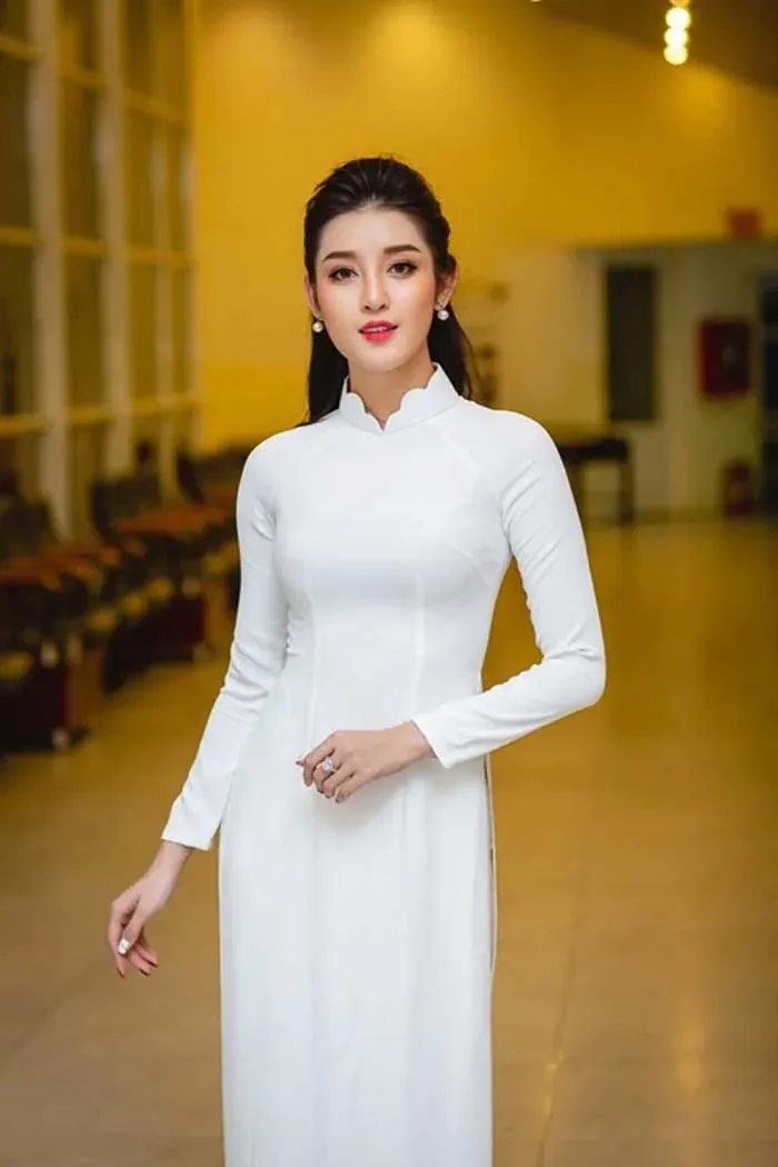Mẫu áo dài đẹp: Tuyển tập 100+ ảnh bộ sưu tập tin tưởng nhất · ảnh 1
